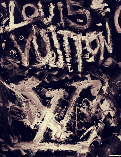 LOUIS VUITTON 500x646 30 Insanely Creative Typography Designs with Jaw Dropping Effect